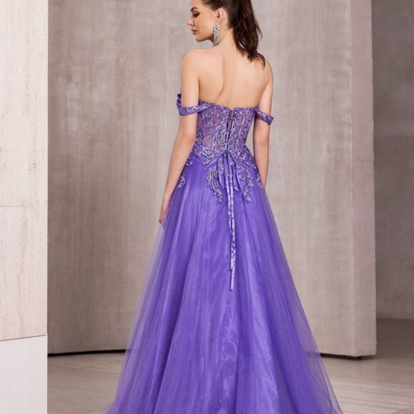 Jamie - Picture 8 of 9